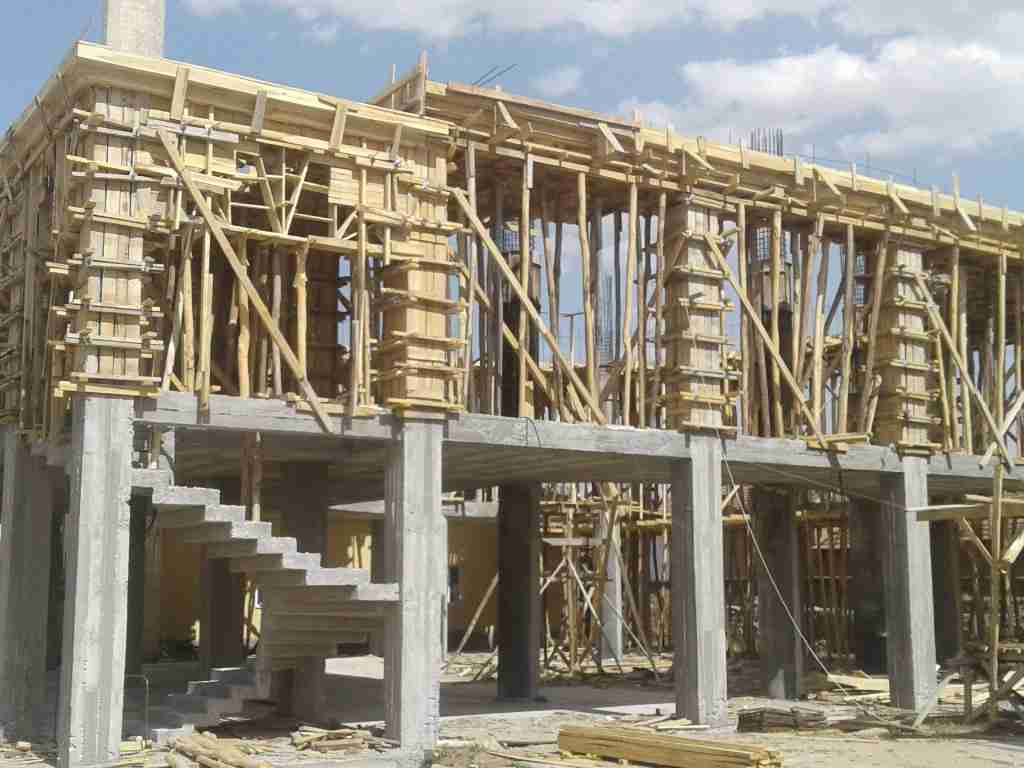 Yenifoça İnşaat Kalıpçısı